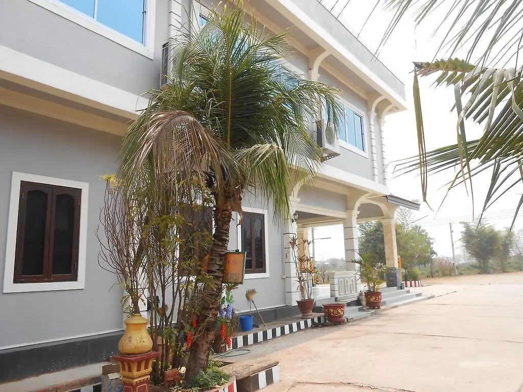 Three Sisters Resort Luang Prabang Guest house