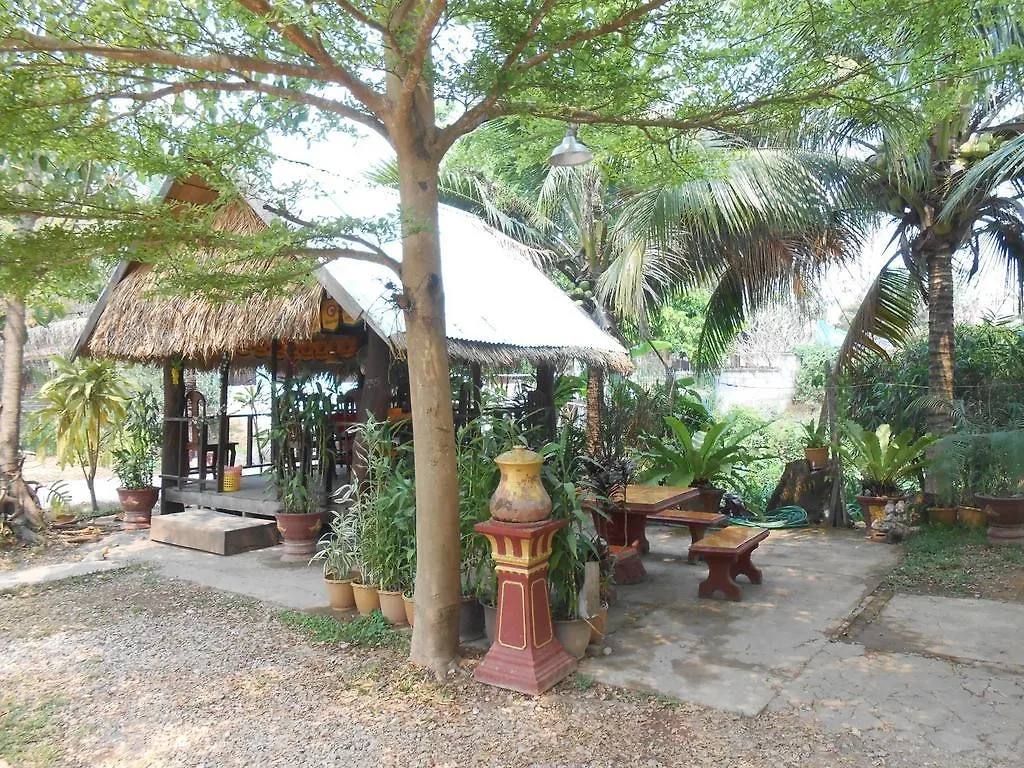 Three Sisters Resort Luang Prabang Guest house