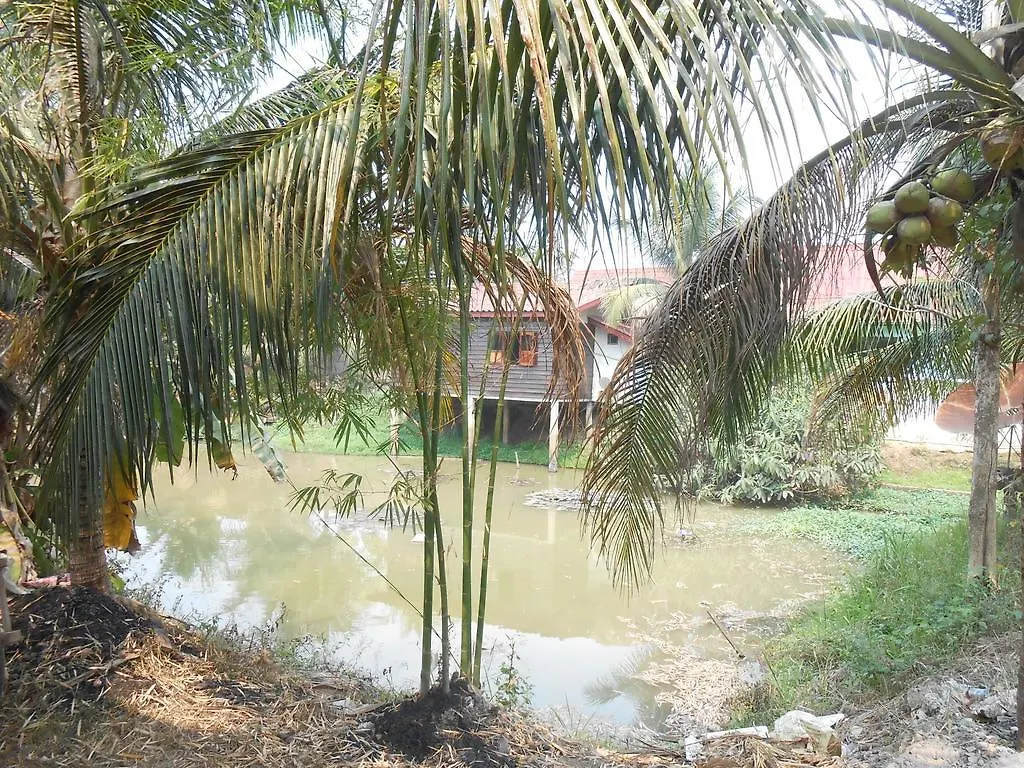 Three Sisters Resort Luang Prabang 0*,